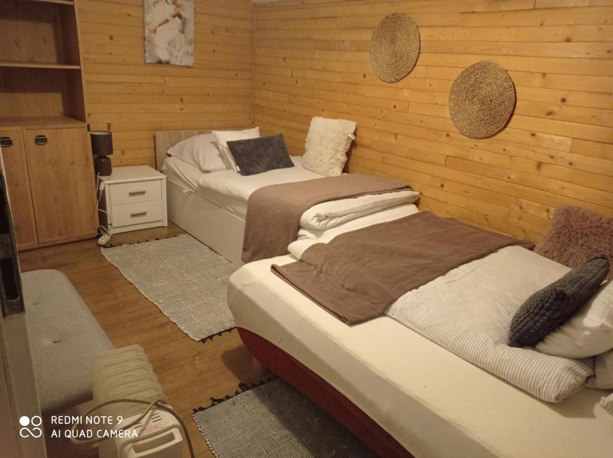 Basiowka Nad Jeziorem Boszkowo Ngoại thất bức ảnh